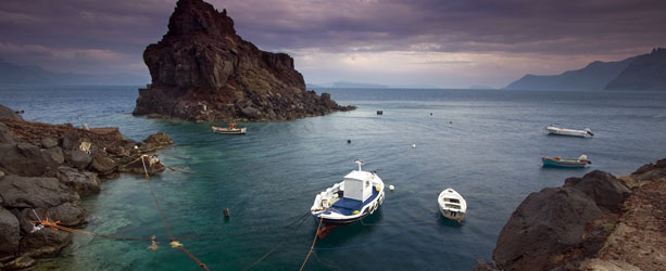 http://www.nst-santorinitravel.com